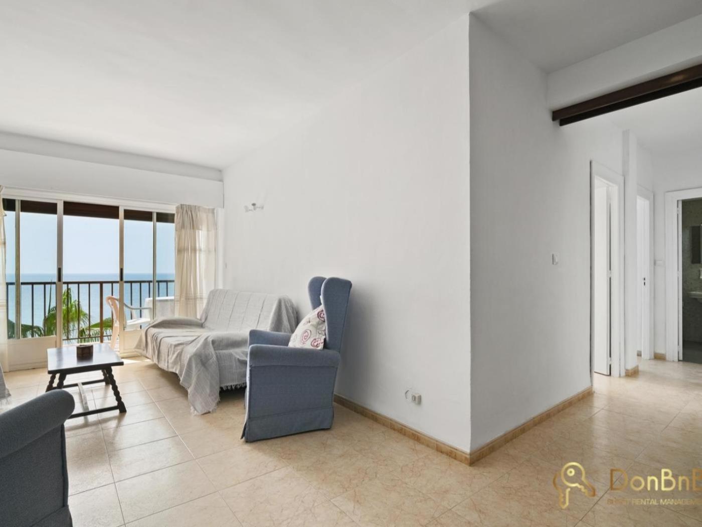 Apartamento Con Piscina En La Primera Linea De Playa De 푸엔히롤라 객실 사진