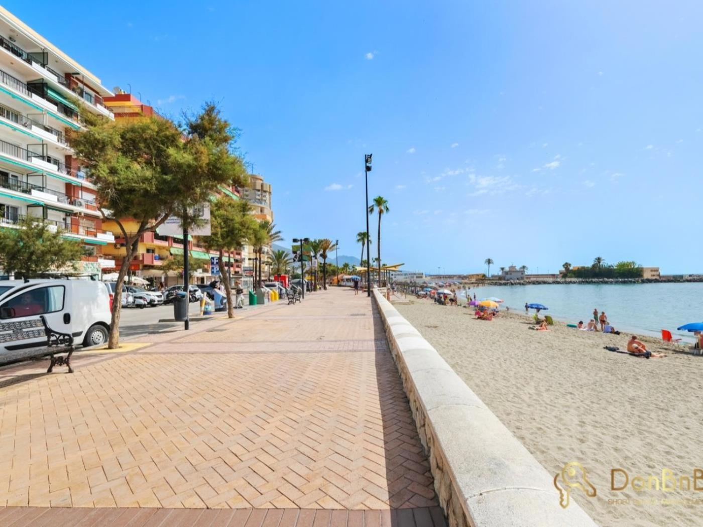 Apartamento Con Piscina En La Primera Linea De Playa De 푸엔히롤라 객실 사진