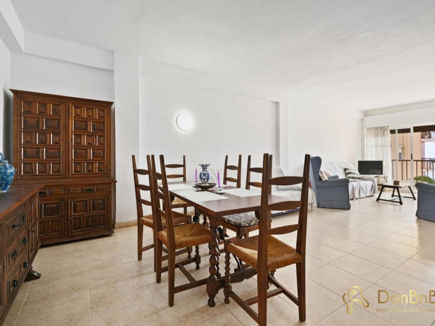 Apartamento Con Piscina En La Primera Linea De Playa De 푸엔히롤라 객실 사진