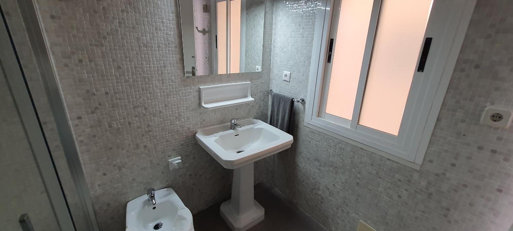 Apartamento Con Piscina En La Primera Linea De Playa De 푸엔히롤라 외부 사진